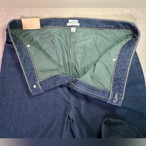L.L. Bean classic fit jeans - Picture 4 of 5